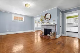 105 Shirley Blvd, Cranston, RI 02910 - Photo 7
