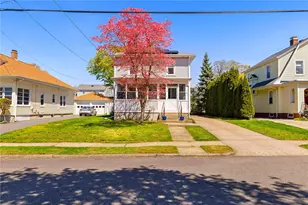 105 Shirley Blvd, Cranston, RI 02910 - Photo 3
