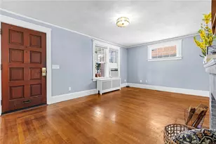 105 Shirley Blvd, Cranston, RI 02910 - Photo 11