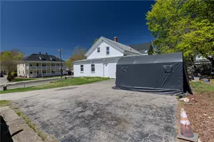 253 Waterman Ave, Smithfield, RI 02917 - Photo 43