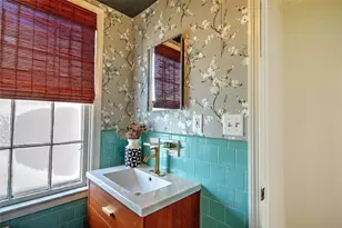 152 Congdon St, Providence, RI 02906 - Photo 25
