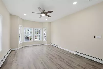 288 Potters Avenue, Providence, RI 02905 - Photo 17