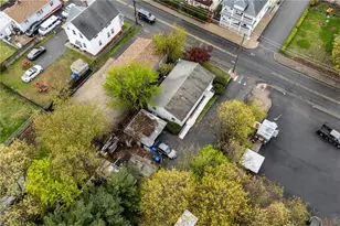 134 Glenbridge Ave, Providence, RI 02909 - Photo 13