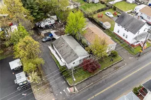 134 Glenbridge Ave, Providence, RI 02909 - Photo 11