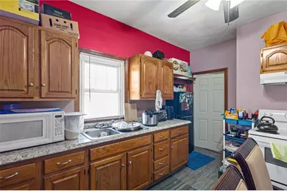 1609 Elmwood Avenue, Cranston, RI 02910 - Photo 7