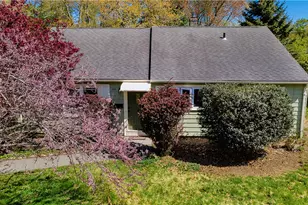 110 Phillips Rd, East Greenwich, RI 02818 - Photo 5