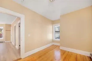 34 Hancock St, Pawtucket, RI 02860 - Photo 11