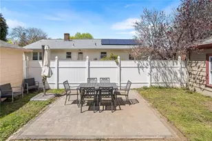 53 Cathedral Ave, Providence, RI 02908 - Photo 31