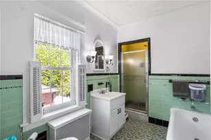 53 Cathedral Ave, Providence, RI 02908 - Photo 17