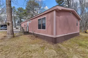 41 Leisure Way, Coventry, RI 02816 - Photo 3