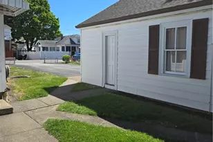 60 Charlotte St, North Providence, RI 02904 - Photo 33