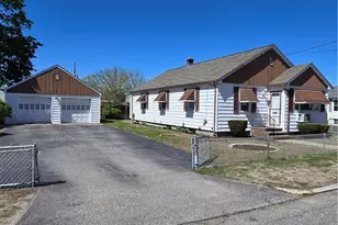 60 Charlotte St, North Providence, RI 02904 - Photo 3