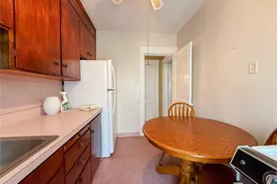 104 Bates St, Pawtucket, RI 02861 - Photo 11