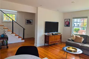 36 Nisbet St, Providence, RI 02906 - Photo 5