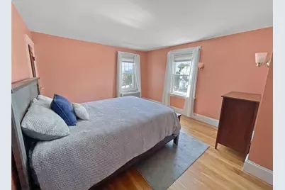 31 Elmcrest Avenue, Providence, RI 02908 - Photo 25