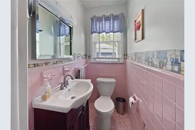 31 Elmcrest Avenue, Providence, RI 02908 - Photo 19