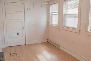 161 Ford St, Providence, RI 02909 - Photo 11