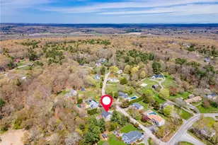 4 Laurel Ave, Westerly, RI 02891 - Photo 9