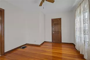 86 Fall St, Woonsocket, RI 02895 - Photo 17