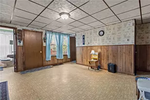 86 Fall St, Woonsocket, RI 02895 - Photo 11