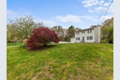 44 Orchard Valley Drive, Cranston, RI 02921 - Photo 3