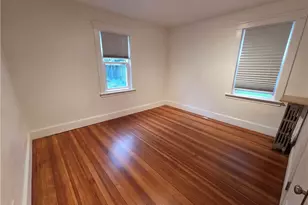 370 Academy Ave, Providence, RI 02908 - Photo 9