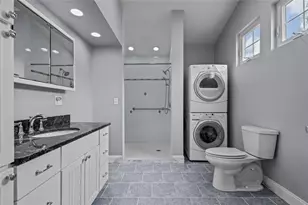 20 Bassett Ave, Warwick, RI 02889 - Photo 31