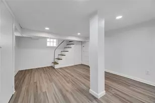 2 Carder St, Providence, RI 02904 - Photo 27