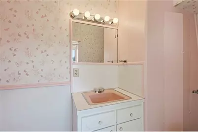 6 Franklin Avenue, Cranston, RI 02920 - Photo 29