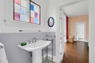168 Bowen St, Providence, RI 02906 - Photo 33