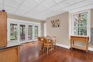 168 Bowen St, Providence, RI 02906 - Photo 17