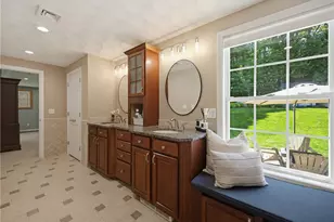 19 Oak Hill Dr, Johnston, RI 02919 - Photo 27