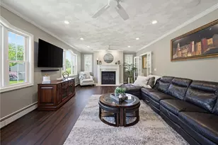 19 Oak Hill Dr, Johnston, RI 02919 - Photo 7