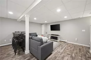 19 Oak Hill Dr, Johnston, RI 02919 - Photo 37