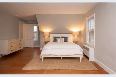 118 Ruggles Avenue #300, Newport, RI 02840 - Photo 21