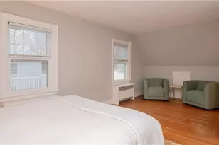 118 Ruggles Ave, Newport, RI 02840 - Photo 25