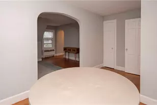 118 Ruggles Ave, Newport, RI 02840 - Photo 11