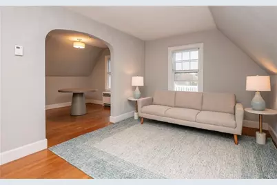 118 Ruggles Avenue #300, Newport, RI 02840 - Photo 7