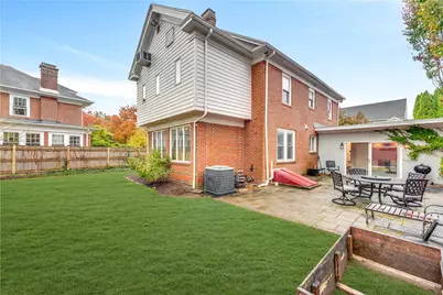 41 Elmway Street, Providence, RI 02906 - Photo 37