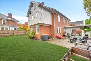 41 Elmway St, Providence, RI 02906 - Photo 37
