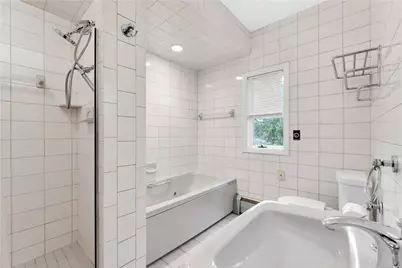 41 Elmway Street, Providence, RI 02906 - Photo 23
