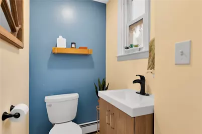 41 Elmway Street, Providence, RI 02906 - Photo 15