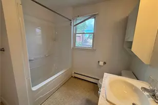 16 Cummings Rd, Newport, RI 02840 - Photo 25