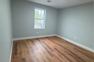 23 Concannon St, Providence, RI 02904 - Photo 11