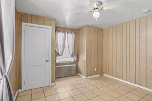 39 Clinton St, Pawtucket, RI 02861 - Photo 13