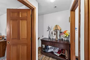 85 Lookout Ave, Cranston, RI 02920 - Photo 11