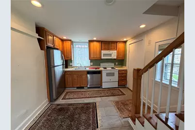 63 Poplar Street #3, Newport, RI 02840 - Photo 3