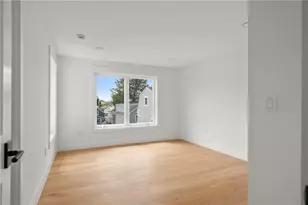7 Wellington Ave, Newport, RI 02840 - Photo 29