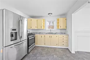 31 Wordell Ln, Little Compton, RI 02837 - Photo 11