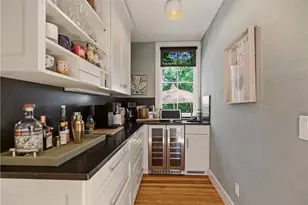 130 Carroll Ave, Newport, RI 02840 - Photo 17